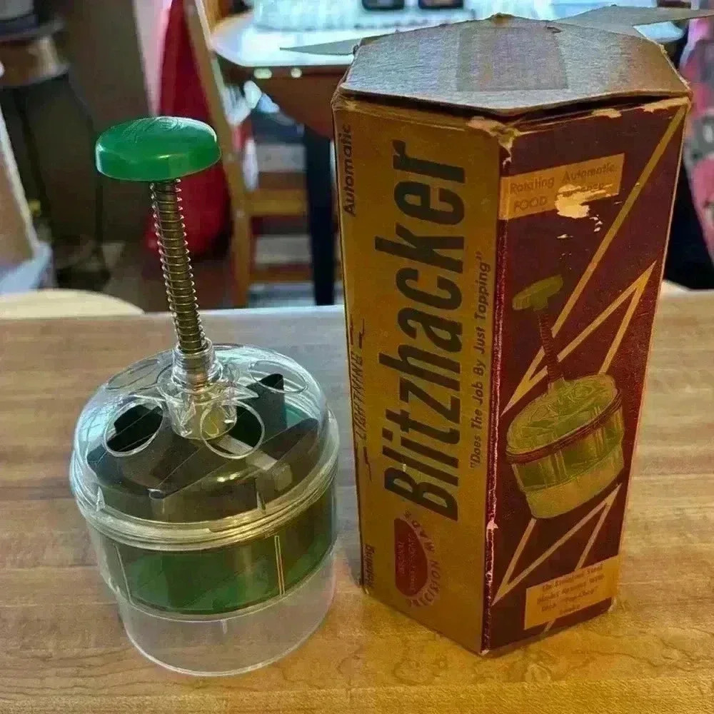 Vintage 1950s food chopper, Blitzhacker, Food Chopper - Made in USA - GREEN